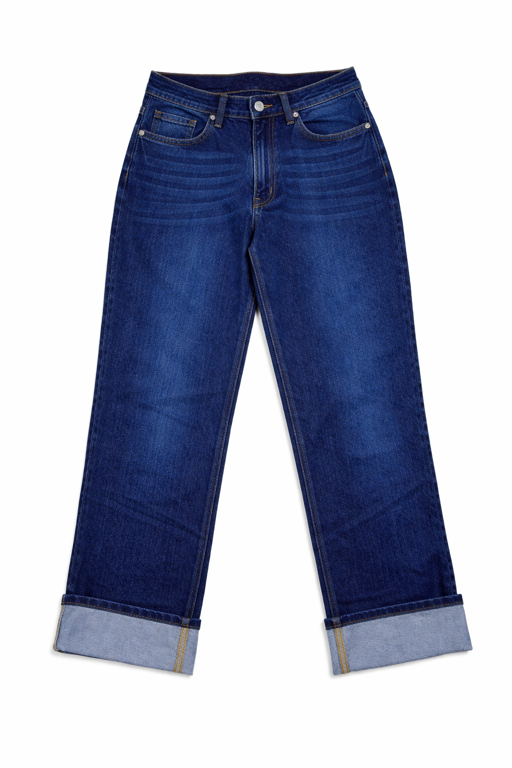 Wide-leg turn-up hem jeans styled — Clutch Denim