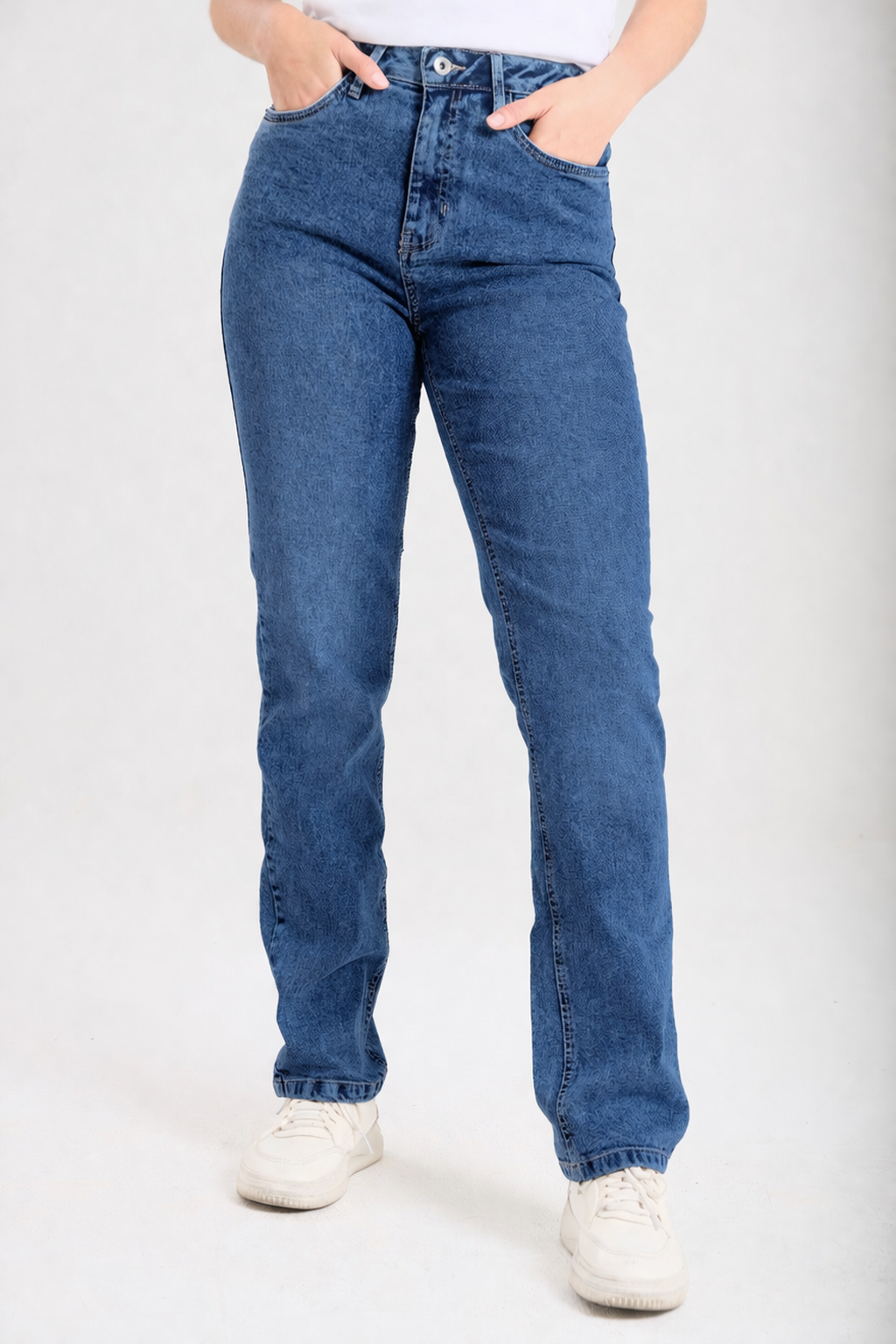 Straight-leg retro blue jean front view — Clutch Denim